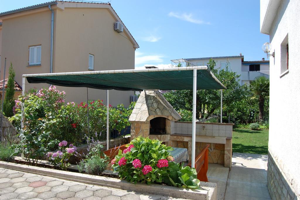 Apartments Klic Malinska Esterno foto